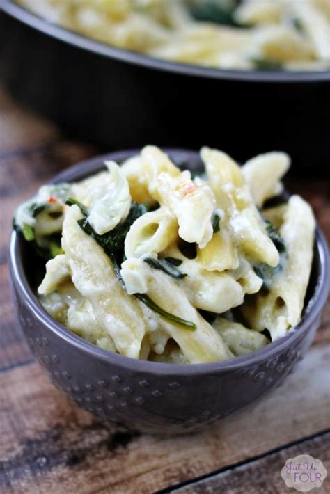 one-pot-spinach-artichoke-pasta-a-tasty-spinach image