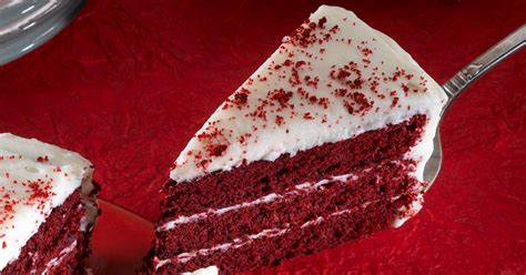 red-velvet-cake-with-cream-cheese-frosting image