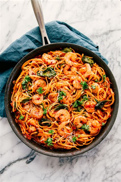 creamy-garlic-tomato-shrimp-pasta-the-food-cafe image