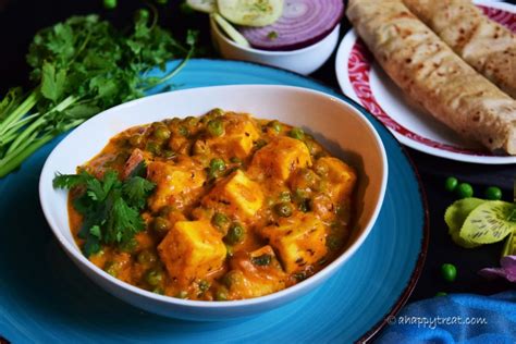 matar-paneer-recipe-indian-cottage-cheese-and-peas image
