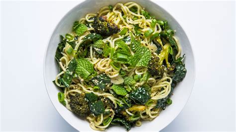 cold-sesame-noodles-with-broccoli-and-kale-recipe-bon image