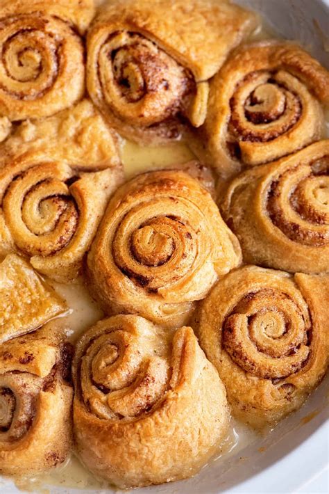 butter-roll-dessert-recipe-with-crescent-rolls-southern image