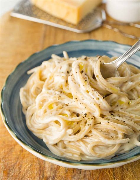 10-minute-cream-cheese-pasta-the-clever-meal image