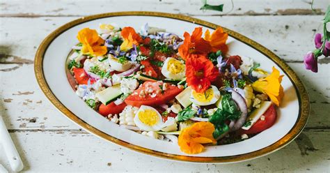 sweet-corn-tomato-and-zucchini-grain-salad-with image