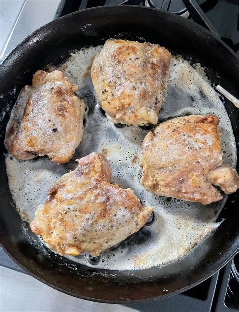 chicken-in-vinegar-poulet-au-vinaigre-djalali-cooks image