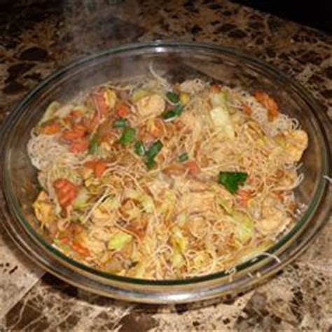 quick-and-easy-pancit-authentic-filipino image