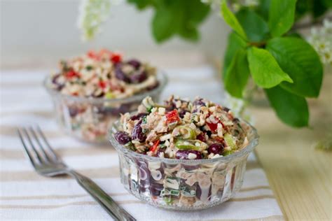 kidney-bean-and-tuna-salad-mecooks-blog image