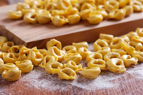 tortellini-recipe-and-a-bit-of-tortellino-history image