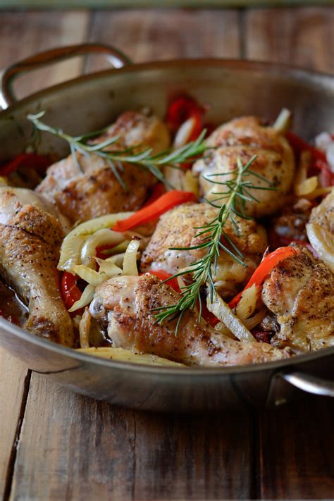 roasted-chicken-with-fennel-pepper-and-onion image