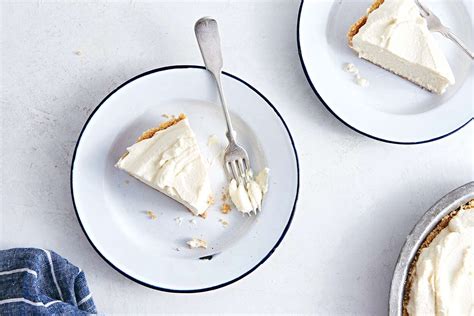 easy-ice-cream-pie-recipe-king-arthur-baking image