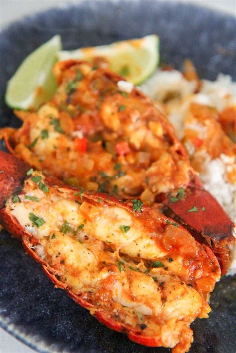 enchilado-de-langosta-cuban-lobster-creole-cooked image
