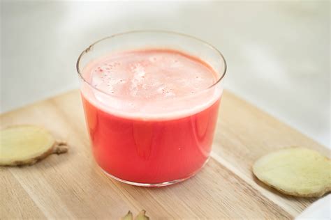watermelon-and-ginger-juice-goodcooking image