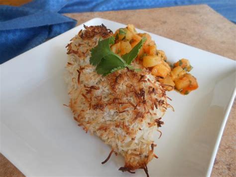 coconut-chicken-with-pineapple-chili-salsa-food image