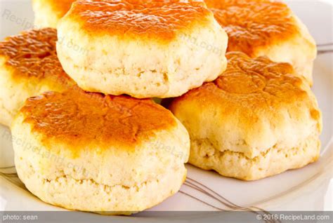 old-fashioned-buttermilk-biscuits image
