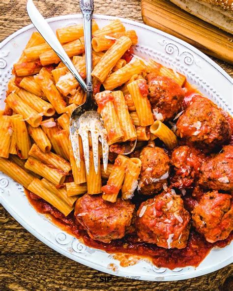 authentic-italian-meatballs-with-sunday-sauce-sip-and image