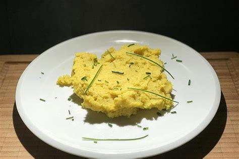 turmeric-mashed-potatoes-bosskitchencom image