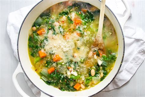 white-bean-and-greens-soup-giadzy image