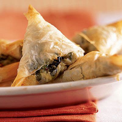 best-spanikopita-pie-recipe-how-to-make-greek image