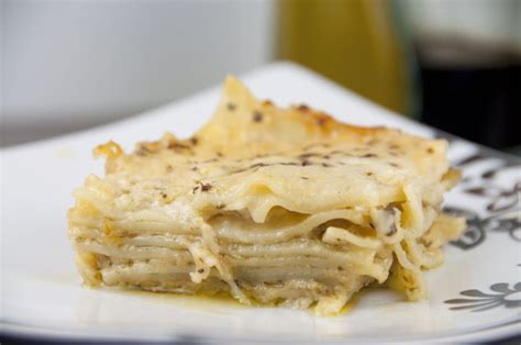 pesto-lasagna-wishes-and-dishes image