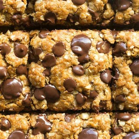 healthy-oatmeal-cookie-bars-5-ingredients-the-big image