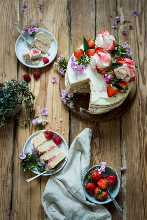 vegan-vanilla-and-berry-layer-cake-lauren-caris-cooks image