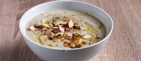 sopa-de-almendras-traditional-soup-from-spain image