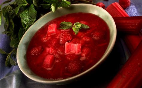 stewed-rhubarb-and-raspberries-recipe-los-angeles image
