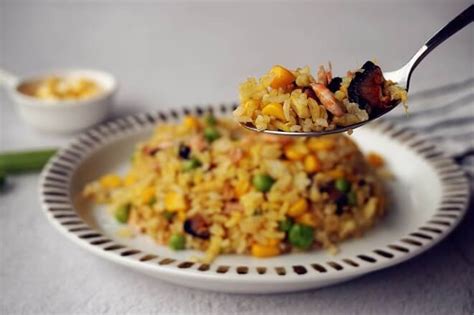 seafood-fried-rice-miss-chinese-food image