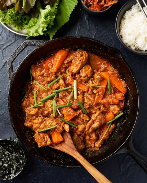 korean-dakgalbi-spicy-stir-fried-chicken-marions image