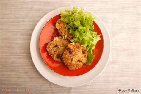 mediterranean-quinoa-patties-cook-for-your-life image
