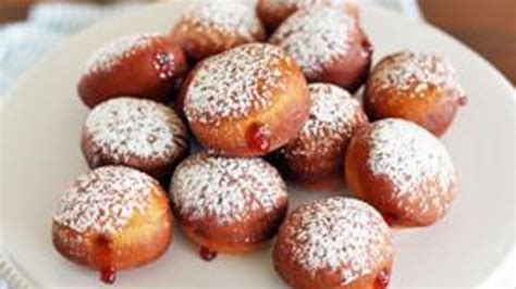 sufganiyot-jelly-doughnuts-recipe-tablespooncom image
