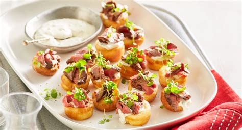 mini-yorkshire-puddings-with-rare-beef-and image