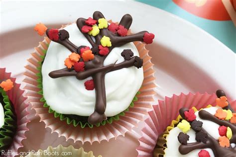 fall-tree-cupcakes-an-easy-fall-cupcake-decoration image