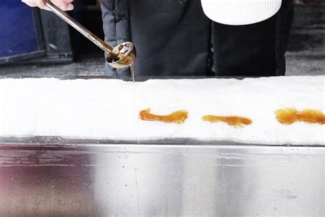 how-to-make-sugar-on-snow-traditional-maple-taffy image
