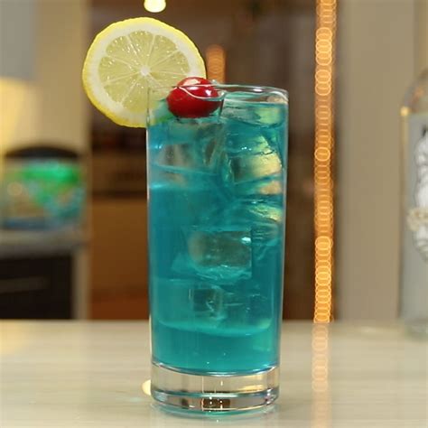 deep-blue-sea-tipsy-bartender image