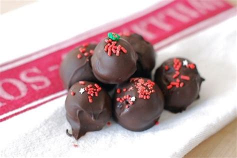 peppermint-oreo-cookie-balls-the-naptime-chef image