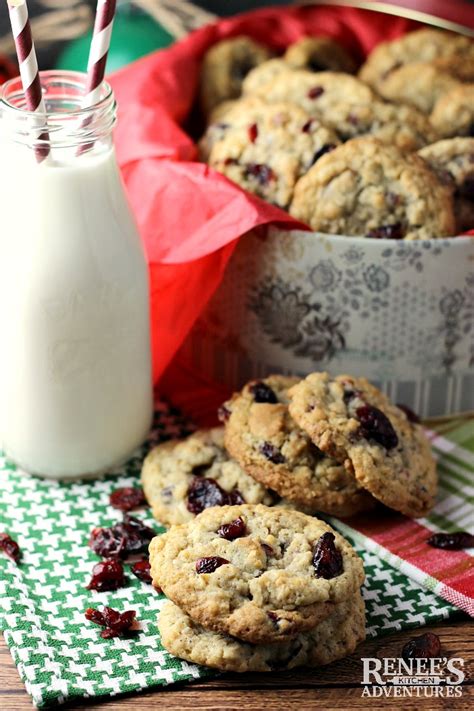 oatmeal-cookies-with-cranberries-and-walnuts image