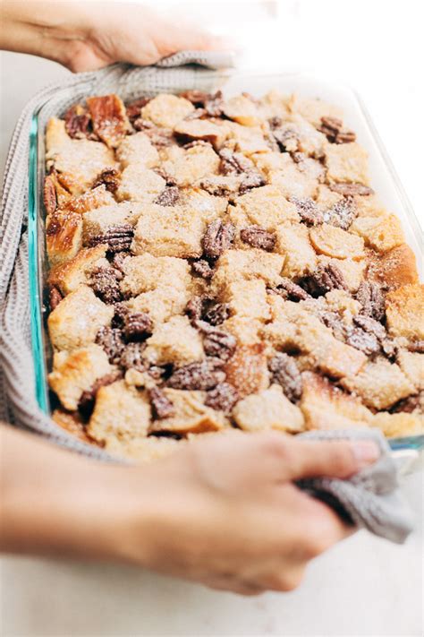 new-orleans-pecan-pie-bread-pudding-recipe-little image
