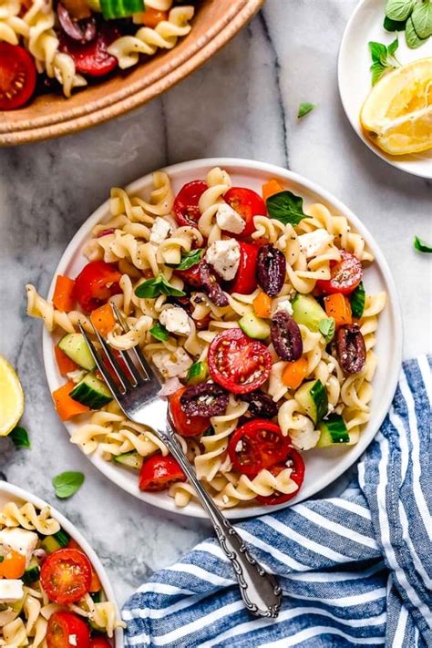 greek-pasta-salad-skinnytaste image