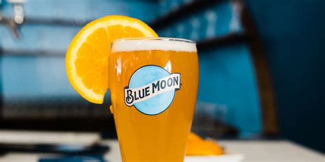 12-things-you-should-know-before-drinking-a-blue-moon image