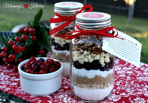 winter-cranberry-cookie-mix-gift-mixes-in-a-jar image