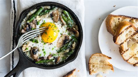 baked-eggs-with-asparagus-and-mushrooms image