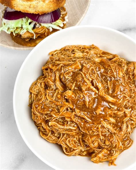 hawaiian-pulled-chicken-allie-carte-dishes image