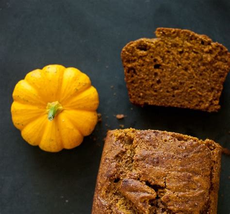 whole-wheat-honey-pumpkin-bread-quality-greens image