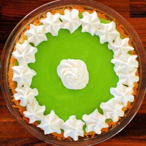 key-lime-pie-in-a-coconut-crust-joes-healthy-meals image