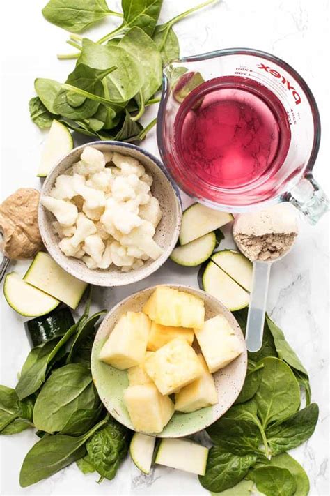 hidden-veggie-pineapple-green-smoothie-simply-quinoa image