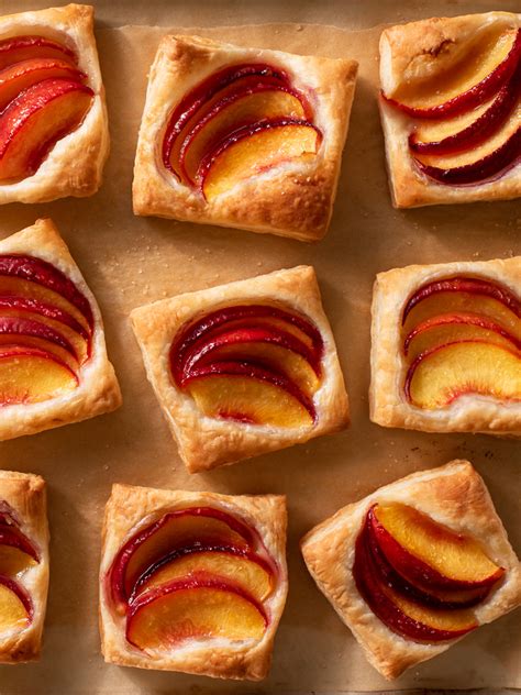 mini-peach-puff-pastry-tarts-with-honey-fork-knife image