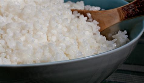 simple-buttered-carolina-gold-rice-grits-rice image