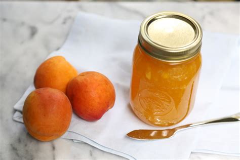 freezer-apricot-jam-we-heart-local-bc image