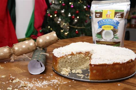coconut-christmas-cake-original-flava image